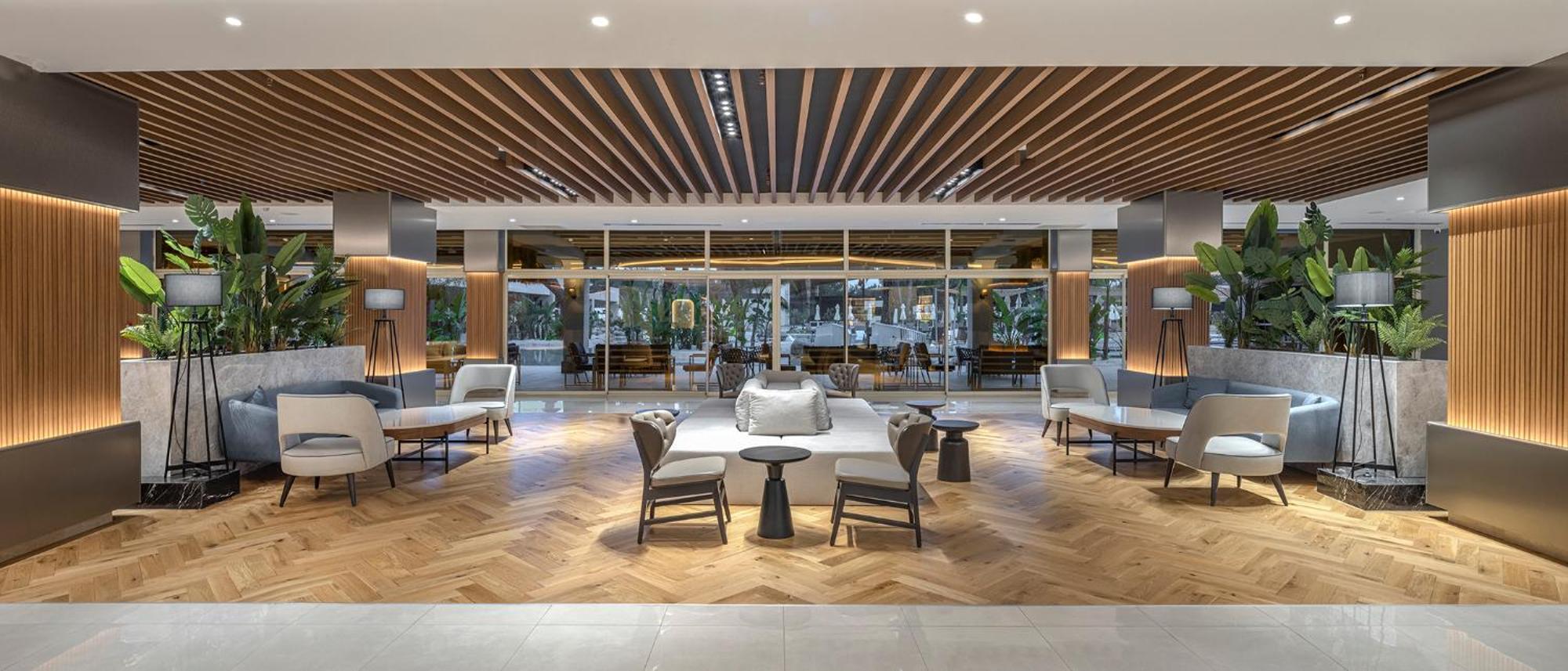 Berry Blue Hotels Side Bagian luar foto