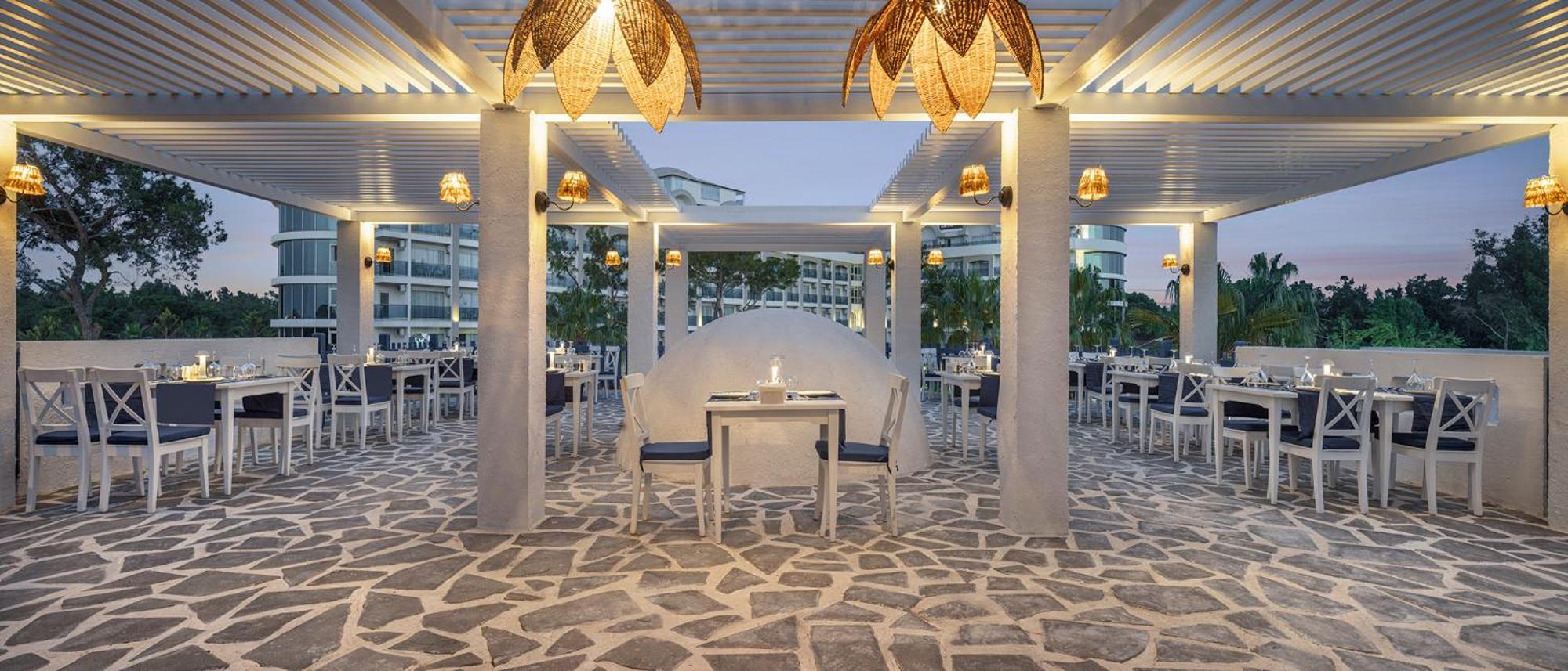 Berry Blue Hotels Side Bagian luar foto