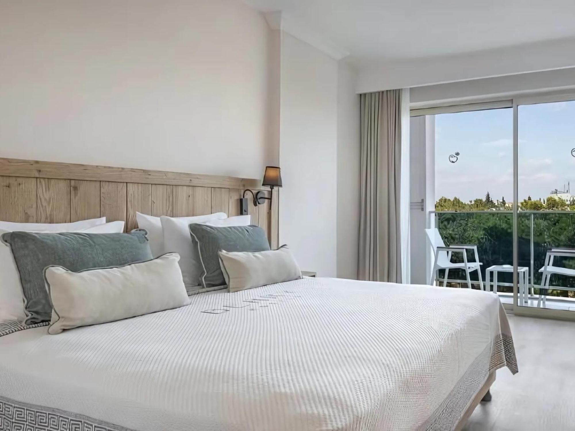 Berry Blue Hotels Side Bagian luar foto